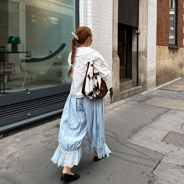 미리 준비하세요, 다시 살랑이는 ‘블루머 팬츠’