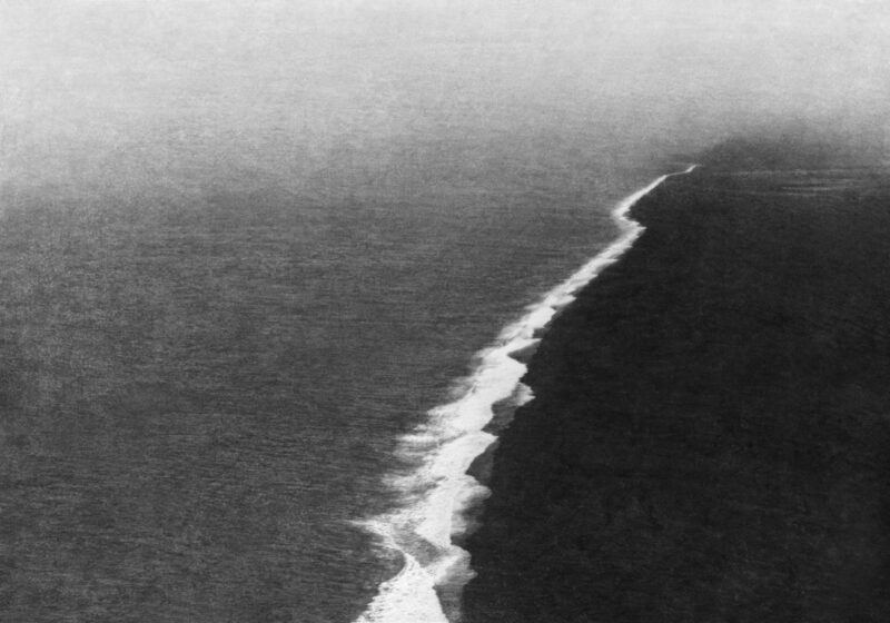 MC INSIDE | PKM 갤러리에서 열리는 이정진 작가 개인전 ‘Unseen/Thing’