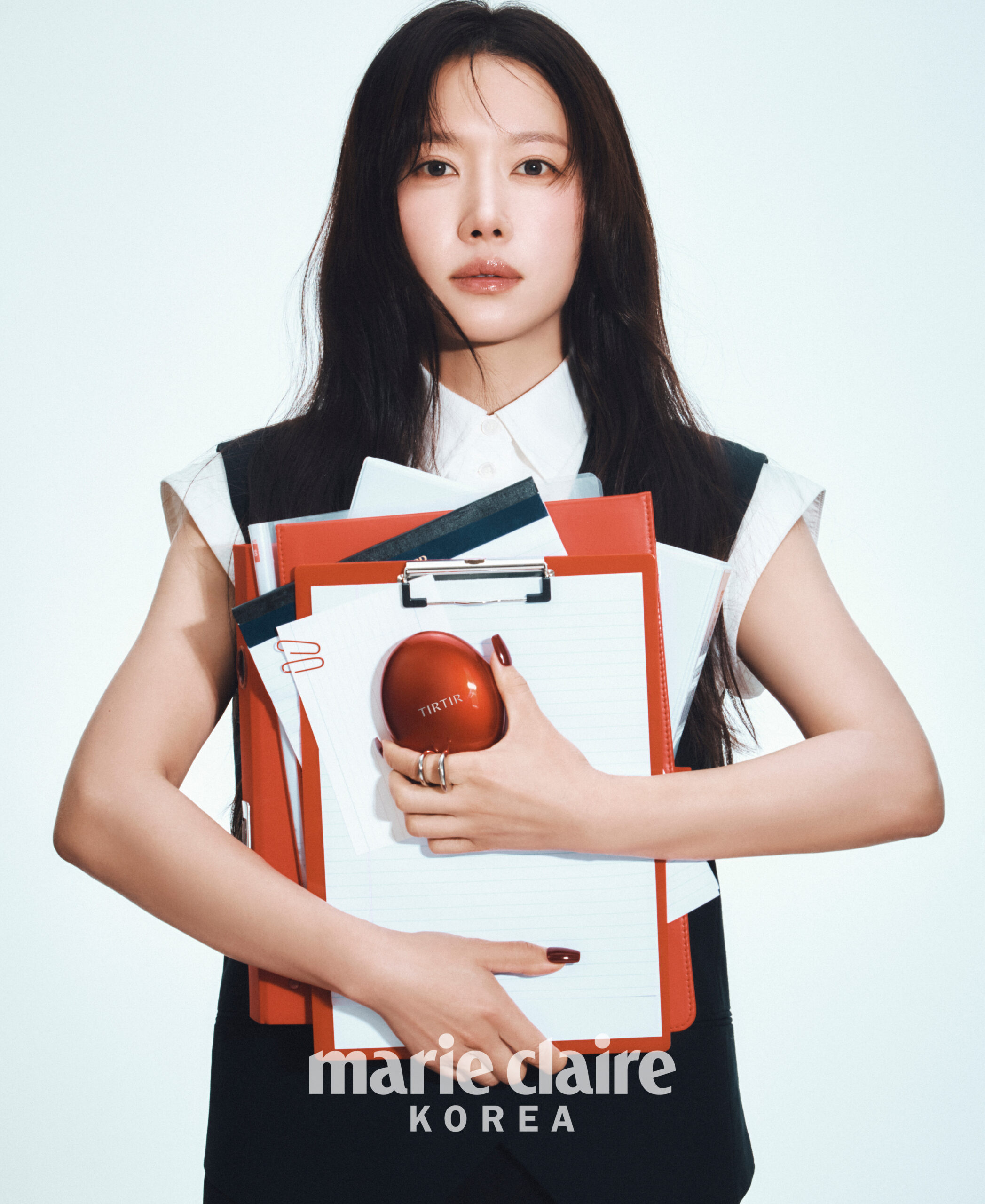 아티스트의 미감이 일상이 되는 순간, 티르티르×서옥