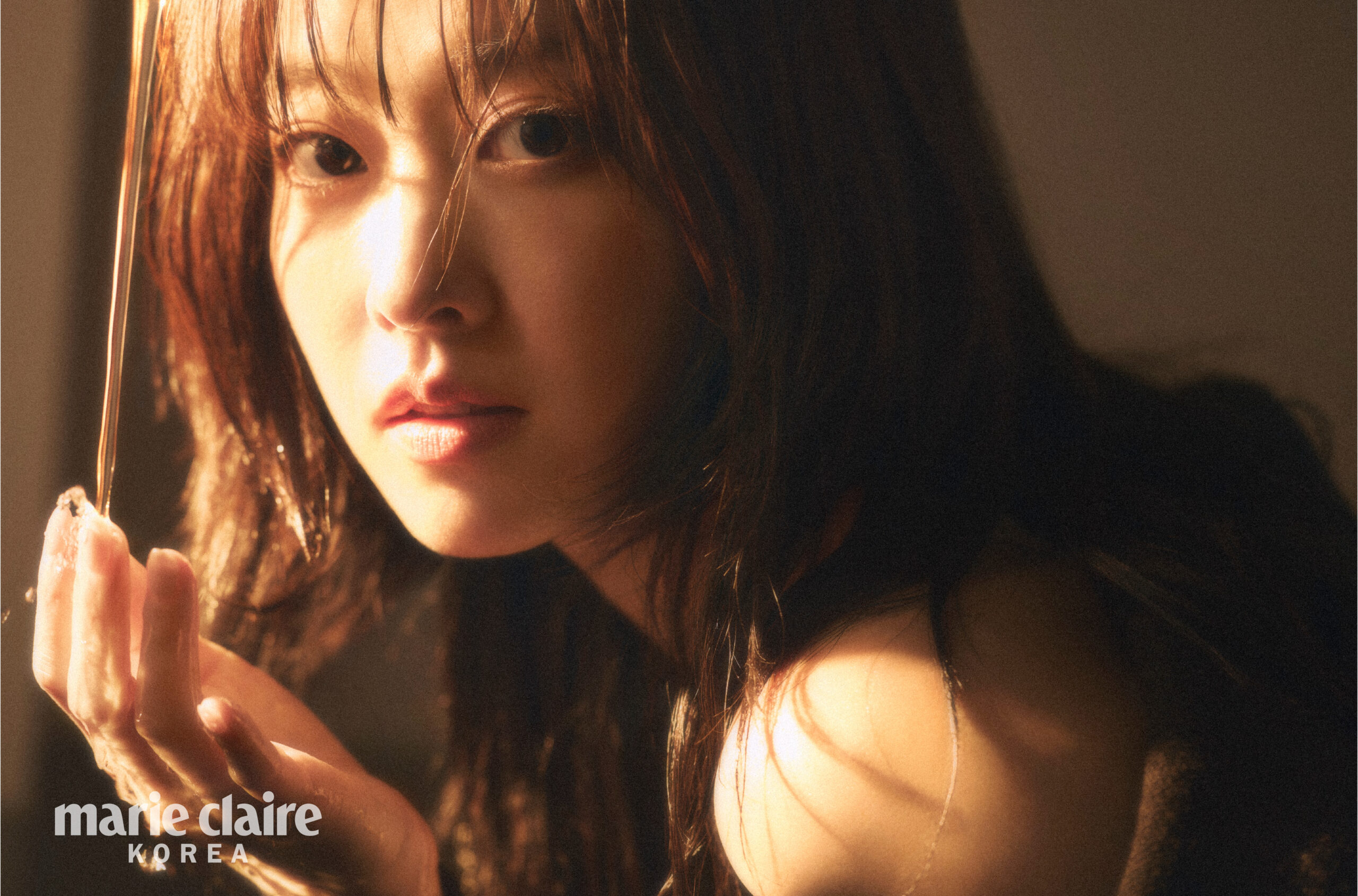 배우 박보영의 데뷔 20주년 기념 사진전
