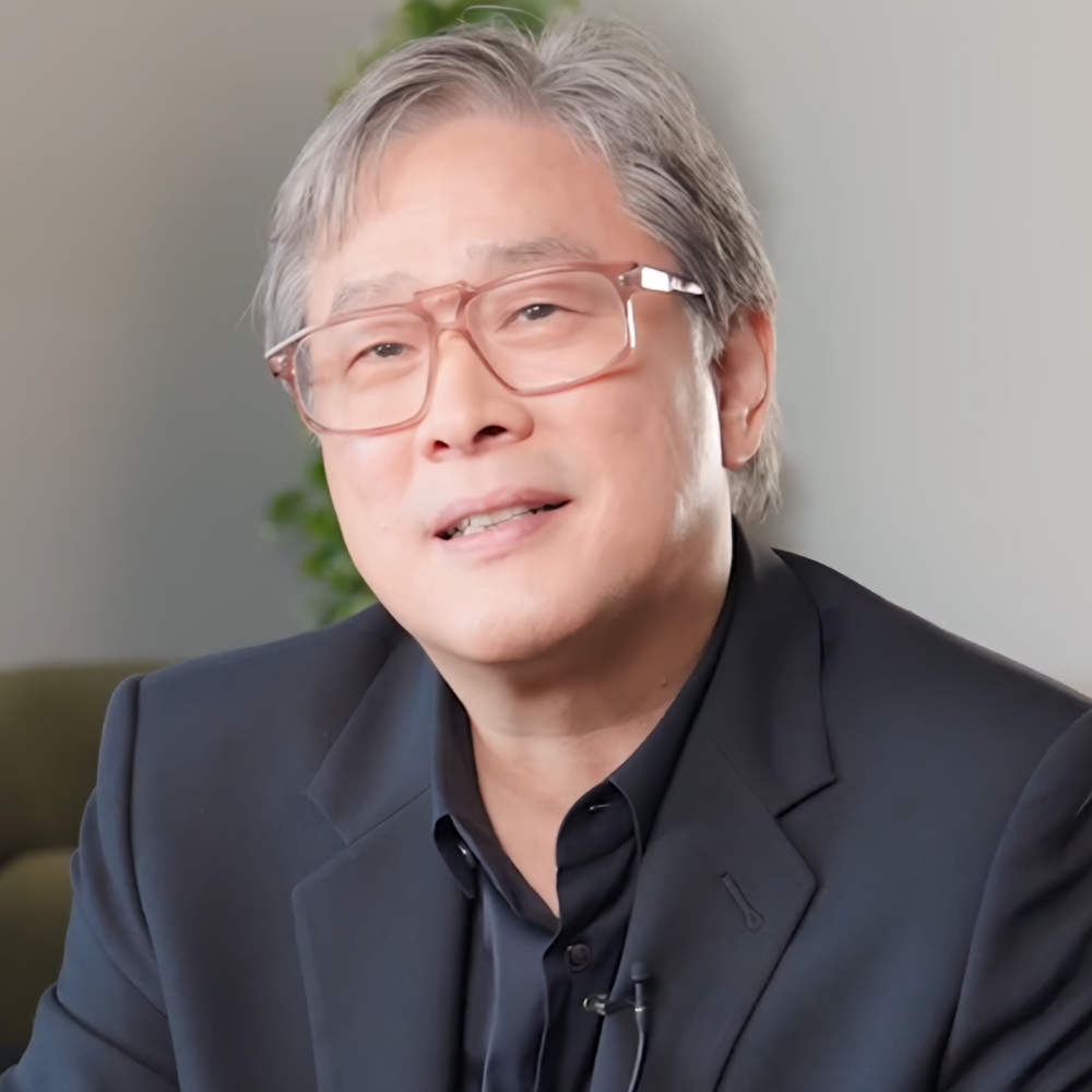박찬욱 감독, 프랑스 문화예술공로훈장 ‘코망되르’ 수훈