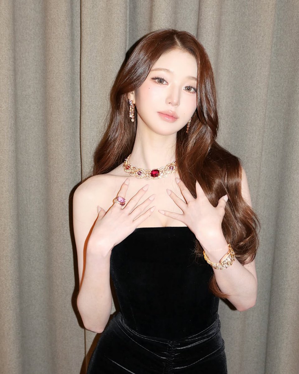 숨기지 못하는 노화? 목 노화 숨기는 법