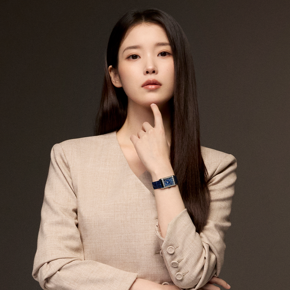 시간을 초월한 두 이름의 만남, 예거 르쿨트르와 아이유