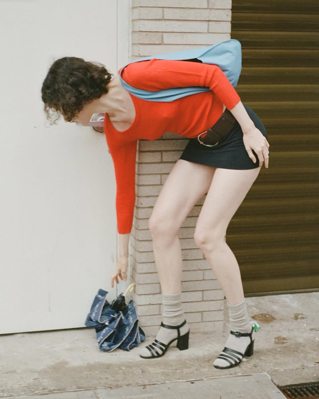 한여름에 긴팔을 입는 진짜 이유
