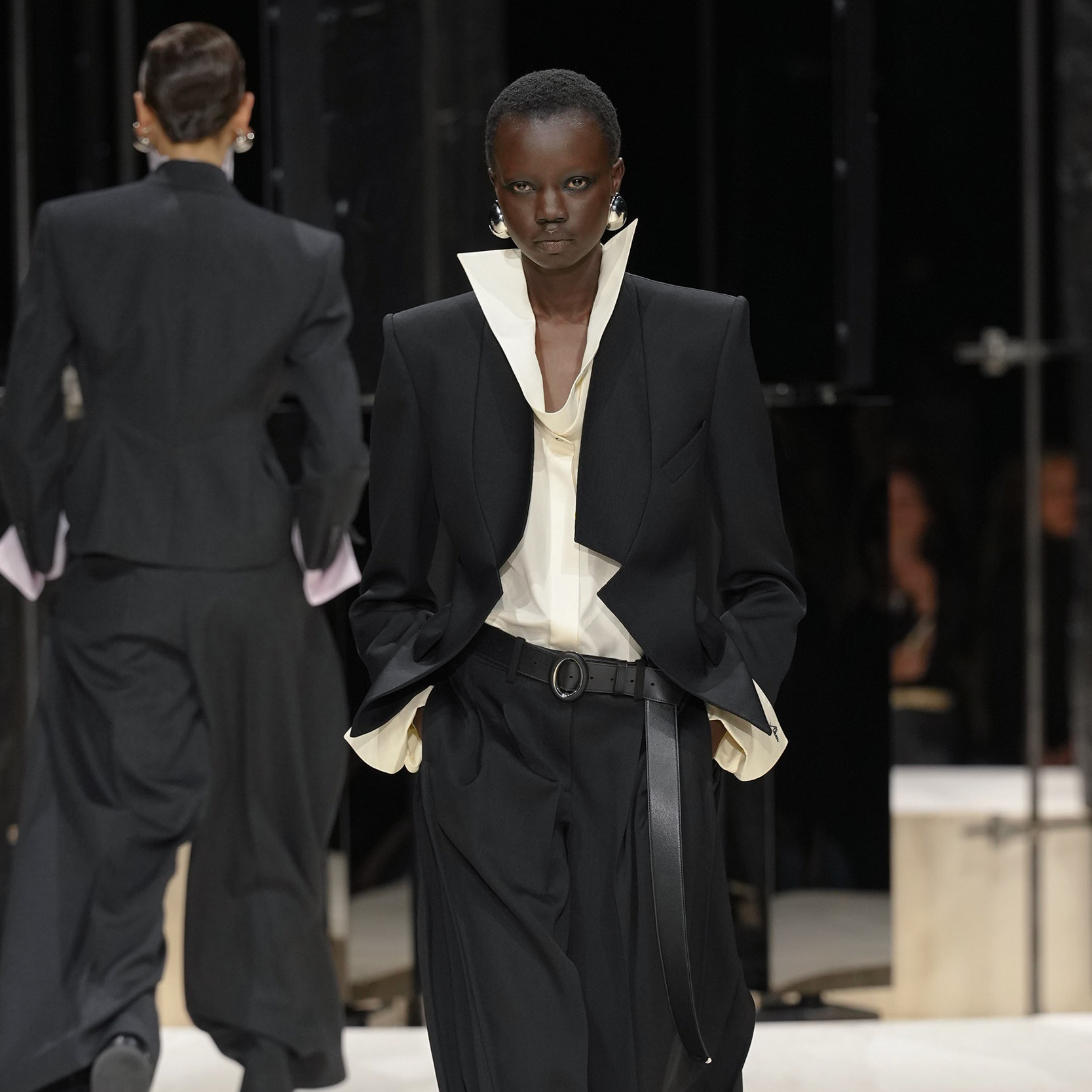 GIVENCHY