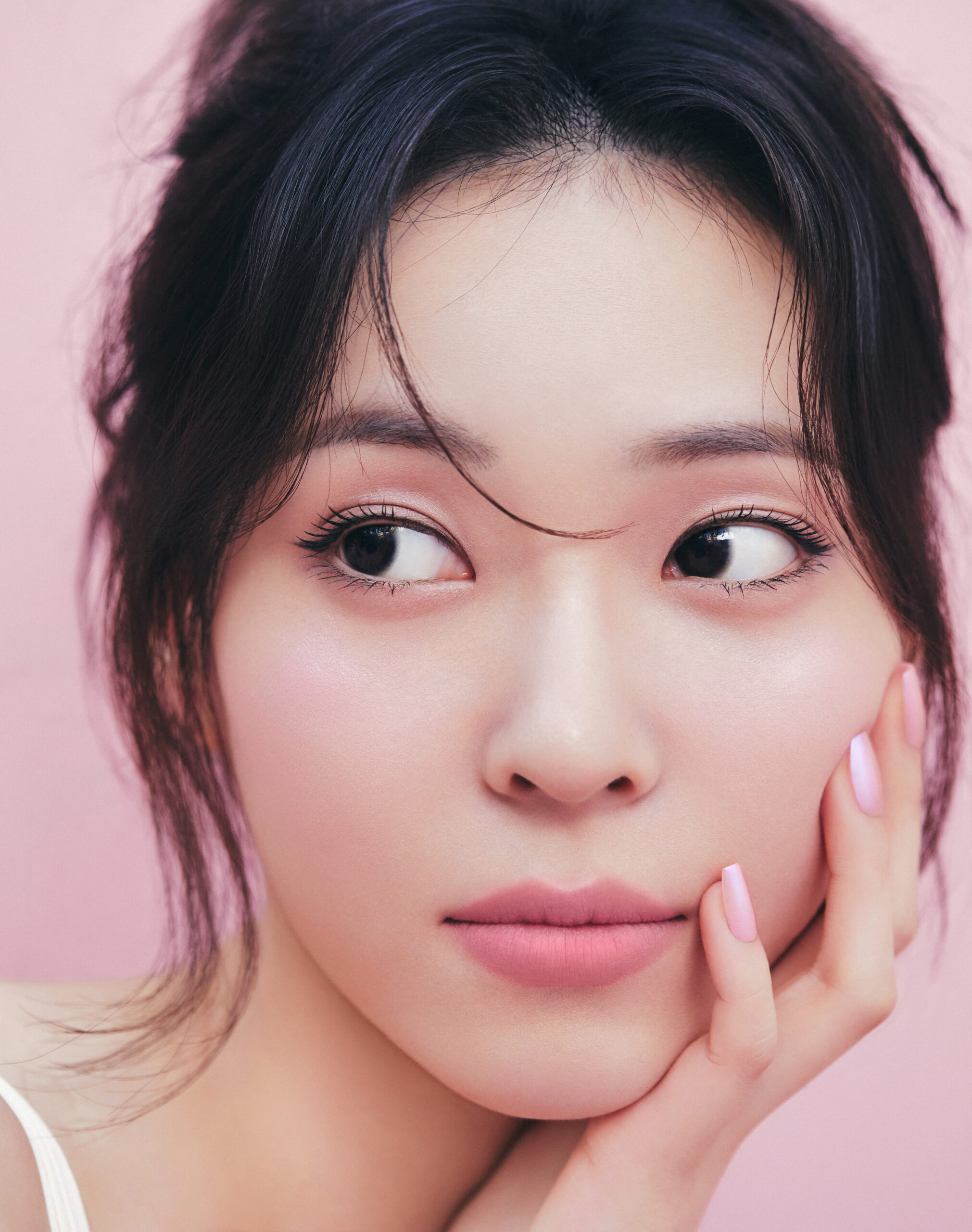 입생로랑 뷰티와 박현지의 립 스테인 화보