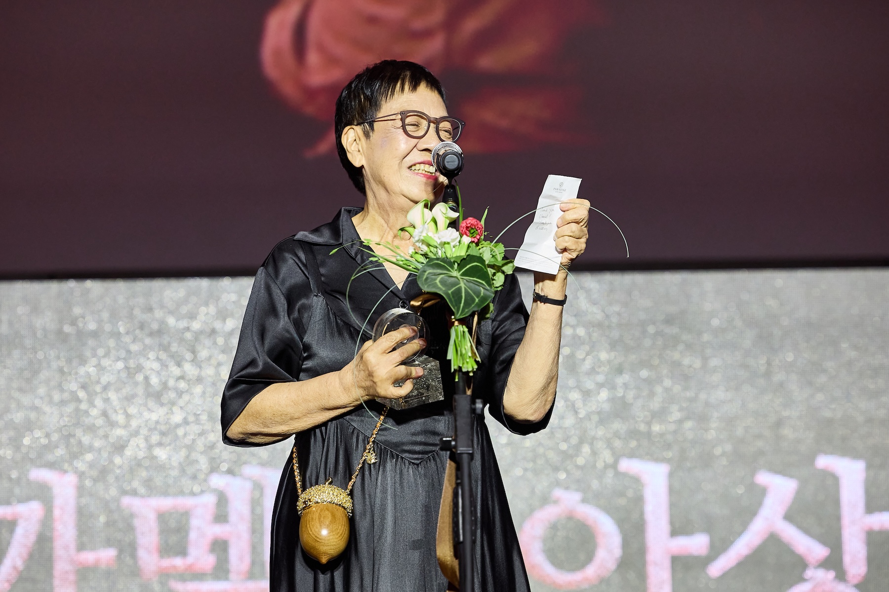 홍콩 뉴웨이브의 거장 허안화, 부산국제영화제서 ‘샤넬 2026 까멜리아상’ 수상